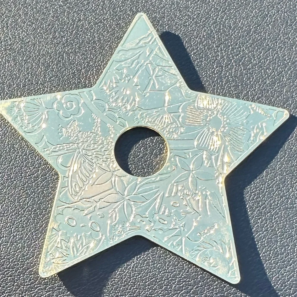 Gold Star Ornament Or Charm